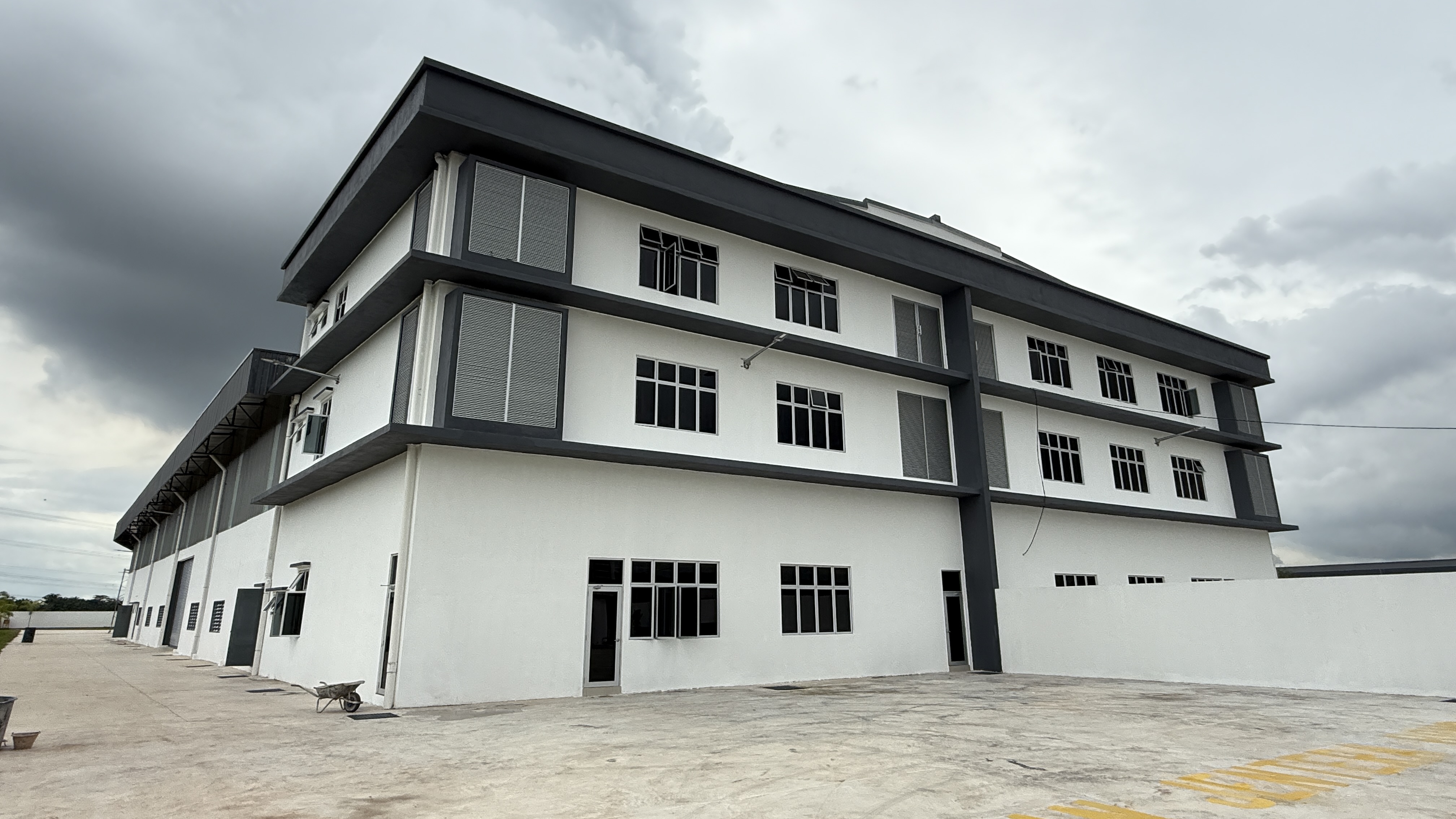 Serenia City Factory For Rent – Flexible Industrial Layout